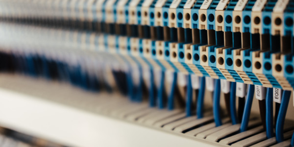 Redacción / Implantación / Legalización de Proyectos ICT en Huesca · Implementación y Legalización de servicios de transmisión de contenido audiovisual
