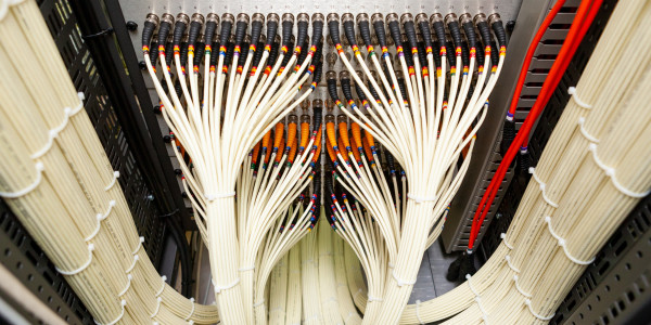 Infraestructura Común Telecomunicaciones Jaca · Instalación de infraestructura común de Telecomunicación Redes 5G y 4G LTE