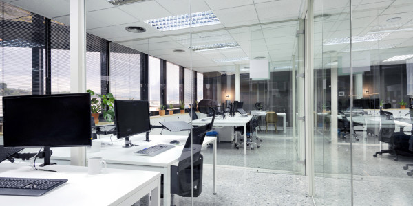 Proyectos de ICT Oficinas / Locales Comerciales en Huesca · Instalación y mantenimiento de redes de alta velocidad
